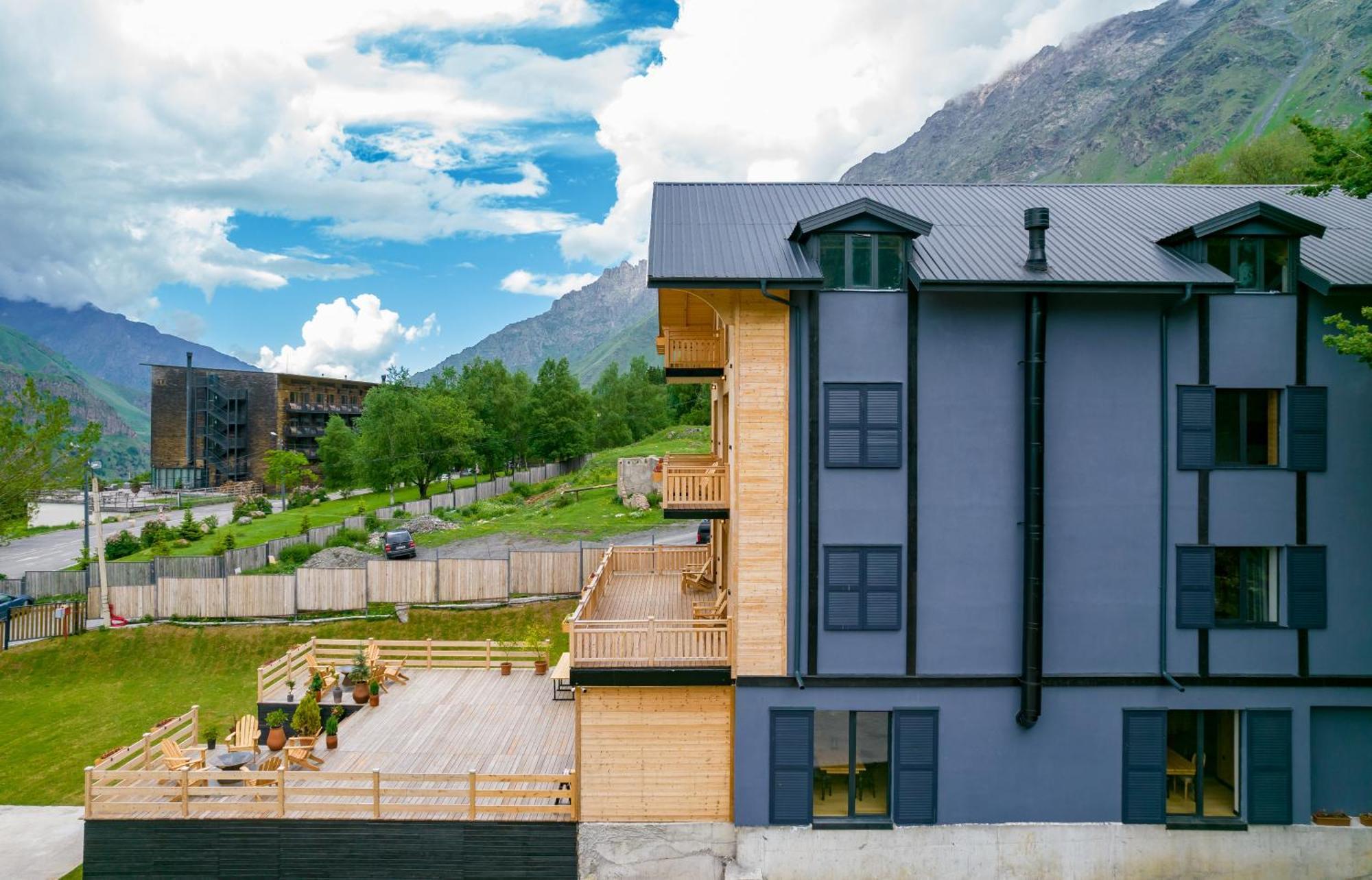 1740 Boutique Hotel Kazbegi Exterior photo